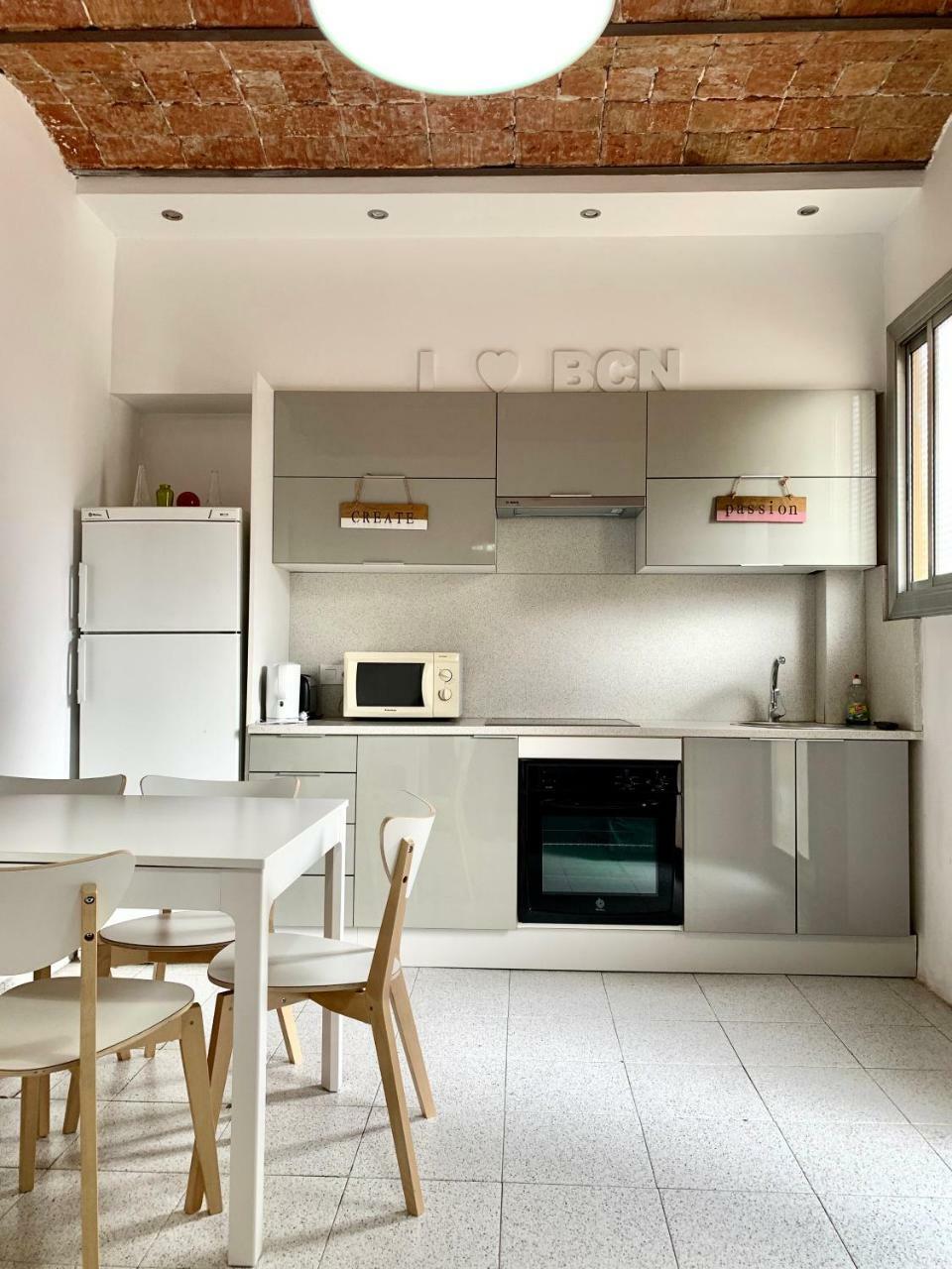 Charm Miro Lägenhet Barcelona Exteriör bild
