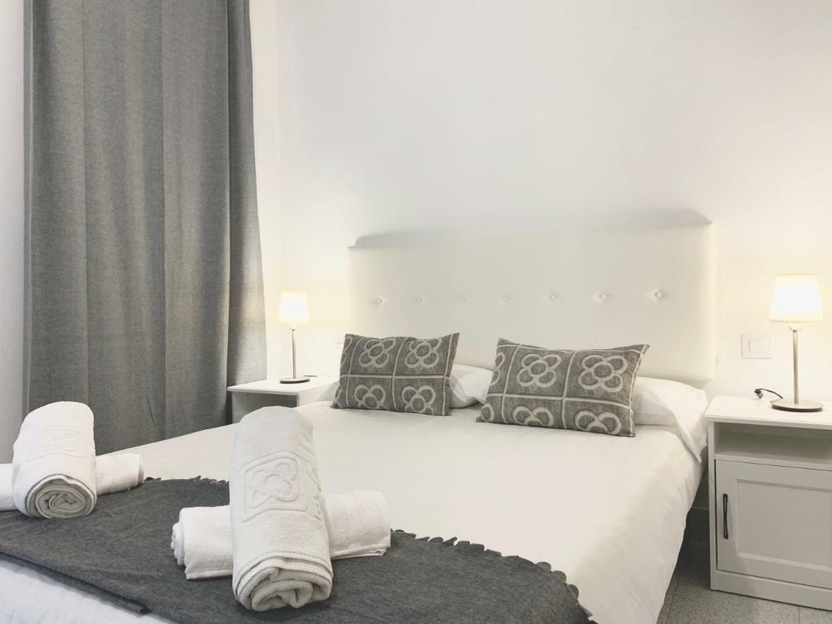 Charm Miro Lägenhet Barcelona Exteriör bild