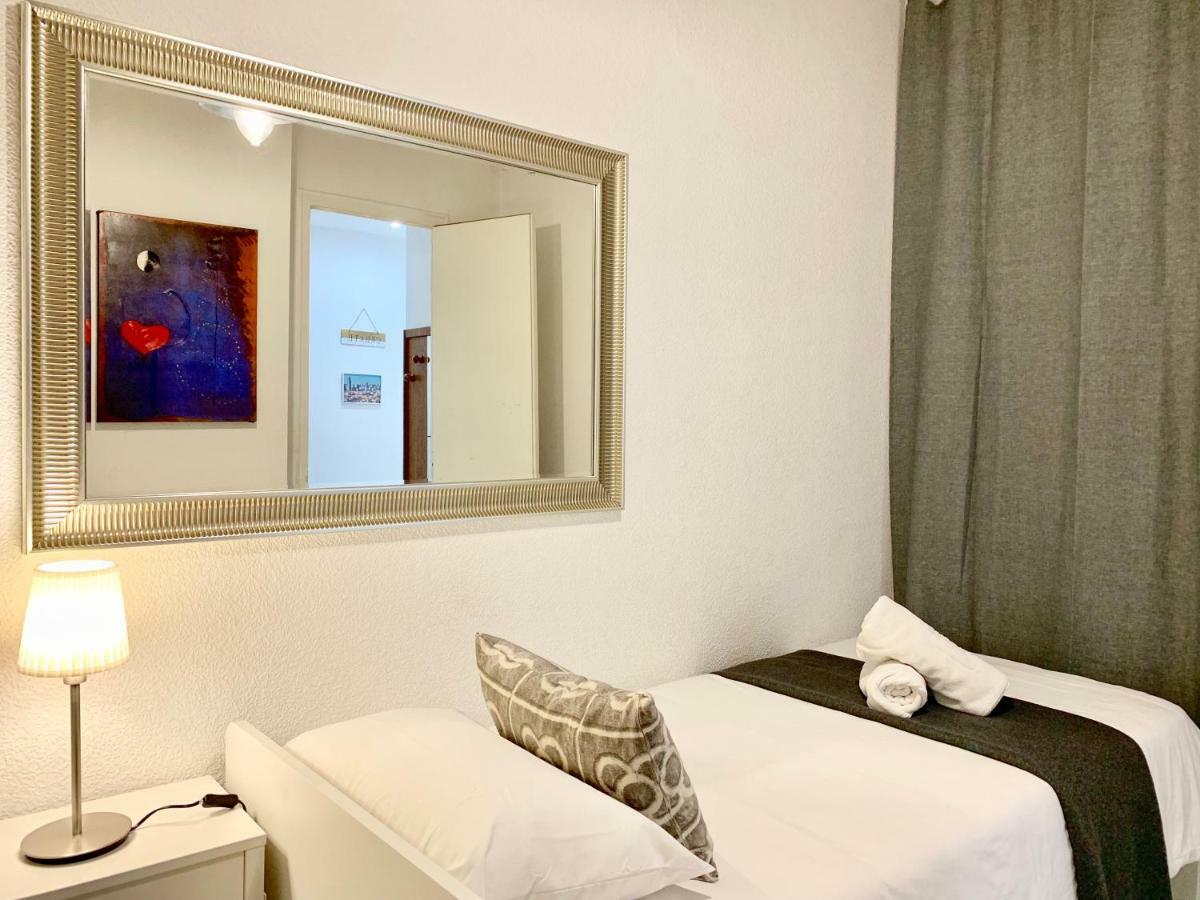 Charm Miro Lägenhet Barcelona Exteriör bild